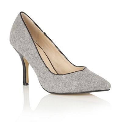 Dolcis Grey 'Tiana' court shoes